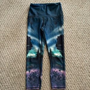 Yoga Democracy Leggings NWOT